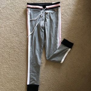 PINK Brand New Campus Leggings